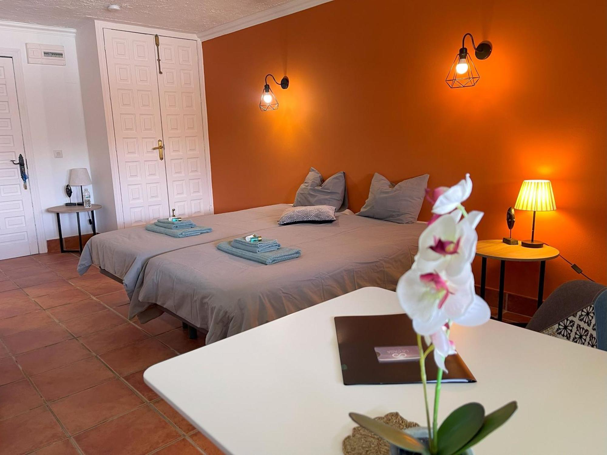 La Casa De Familia Bed and Breakfast Málaga Buitenkant foto